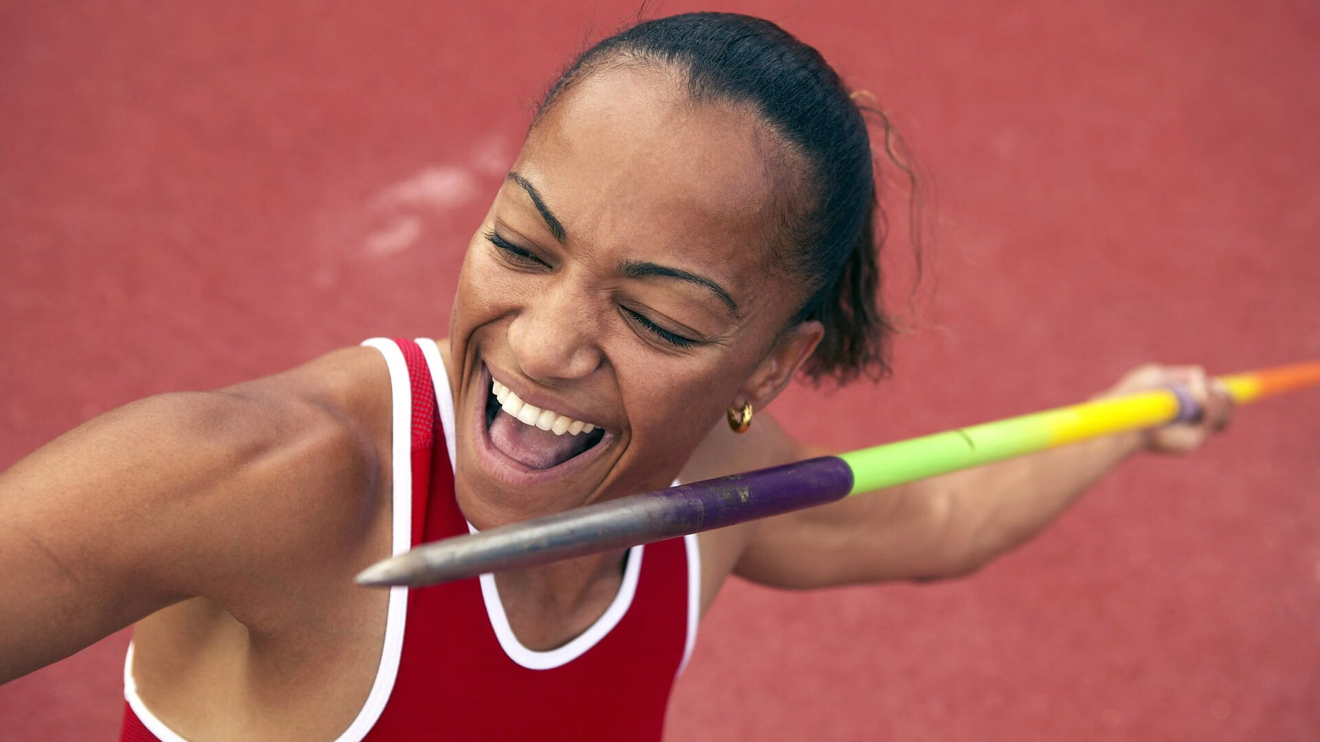 水球淘汰赛吉尔吉斯斯坦表现沉着冷静，吉尔吉斯斯坦游泳运动员